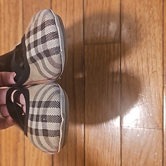 Girl's Burberry Mini Grace slip on flats size 34 - Picture 7 of 8